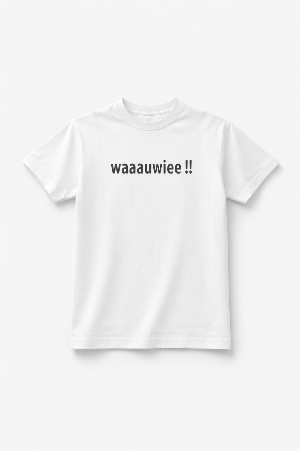 waaauwiee tee white